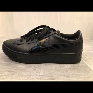 New Puma Vikky Platform Size 9